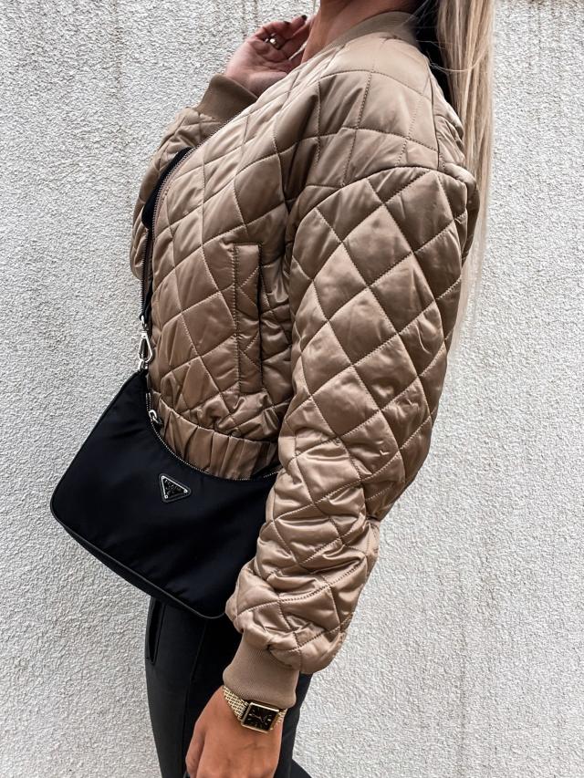 HeimWarm™ Winter Elegance Jas - Warmte in Stijl - HeimDeals.be 0